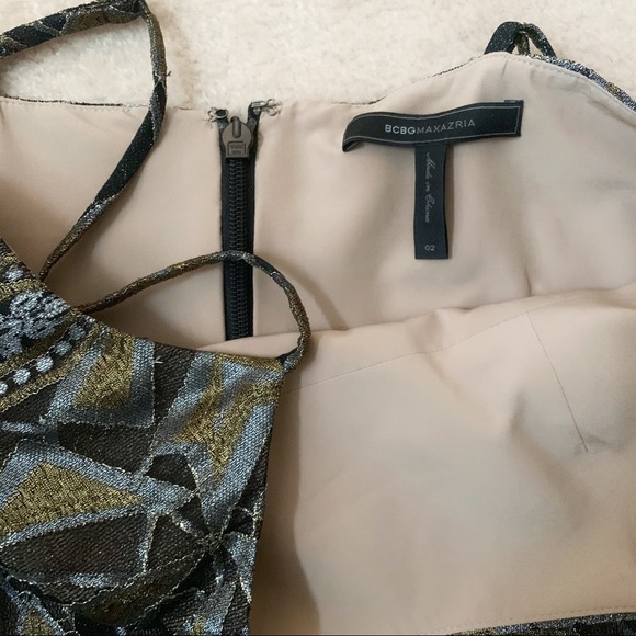 BCBG Akers geometric lace dress - Picture 4 of 7